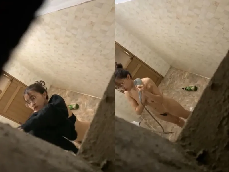 Quay lén tình nhân vú to tắm, khe âm đạo chảy nước ròng ròng